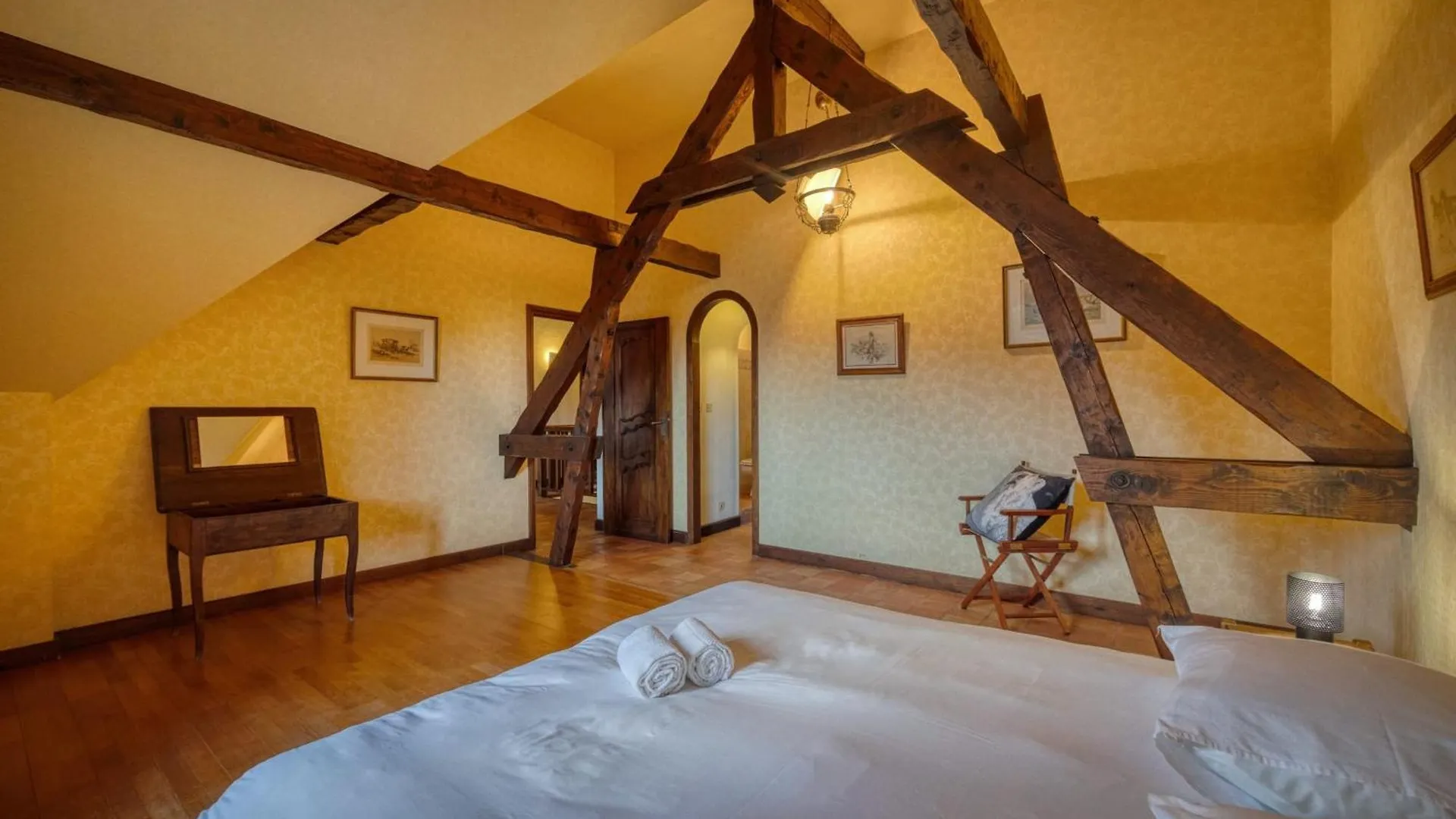 Holiday home #Hp La Maison Des Lilas Large Family House Sleeps 12 Garden Seyssins France